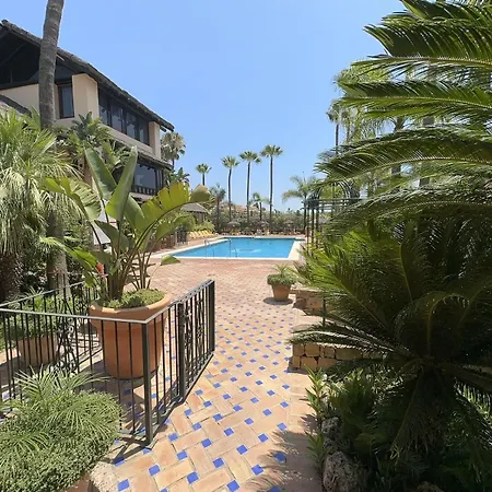 Сasa de vacaciones Puerto Banus 3 *